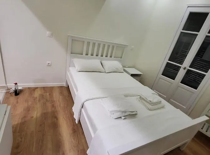 Triola 3*